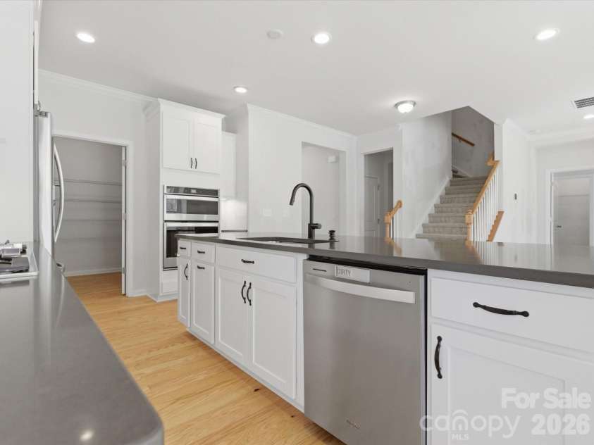 17033 Carolina Pine Row, Charlotte, NC 28278.  MLS# CAR4388329, YatesRealty ID 30504. 