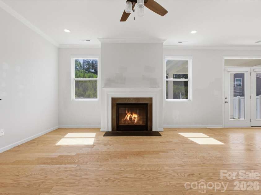 17033 Carolina Pine Row, Charlotte, NC 28278.  MLS# CAR4388329, YatesRealty ID 30504. 