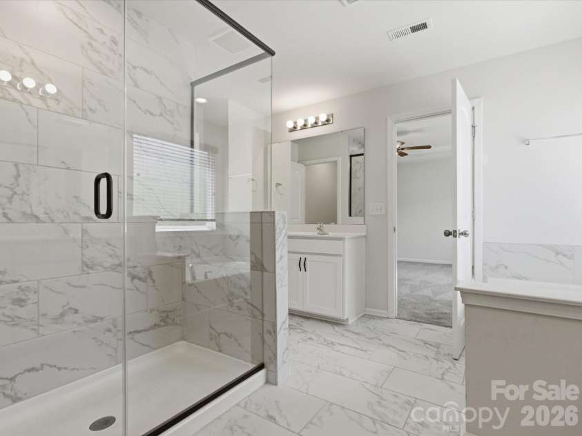 17033 Carolina Pine Row, Charlotte, NC 28278.  MLS# CAR4388329, YatesRealty ID 30504. 