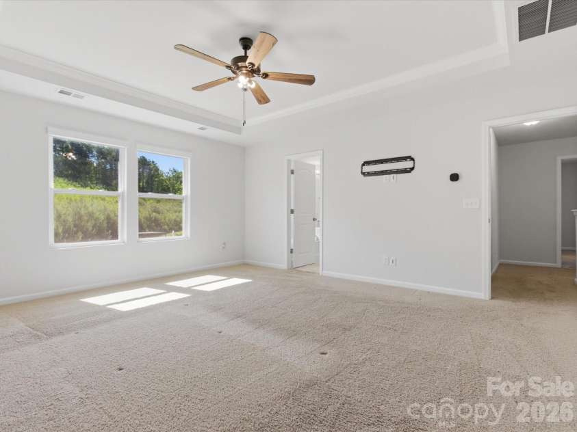 17033 Carolina Pine Row, Charlotte, NC 28278.  MLS# CAR4388329, YatesRealty ID 30504. 