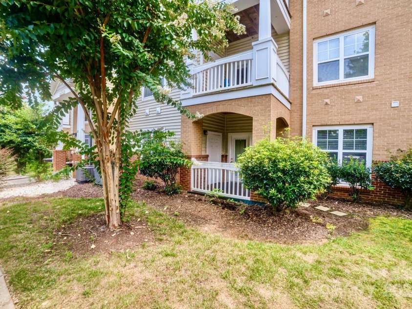 11829 Ridgeway Park Drive, Charlotte, NC 28277.  MLS# CAR4280682, YatesRealty ID 30505. 