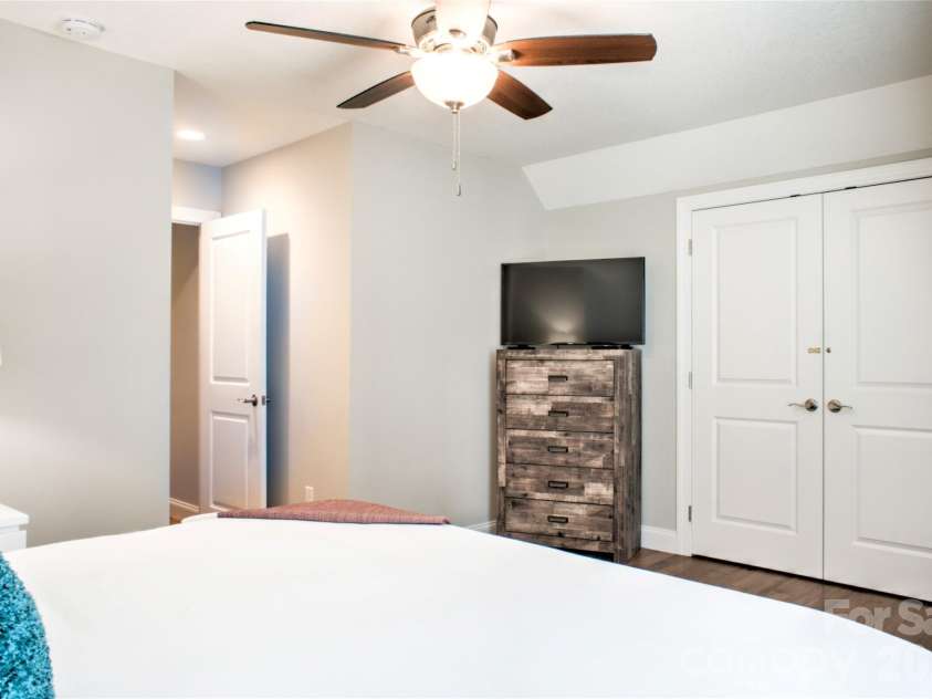22 Water Pointe Way, Weaverville, NC 28787.  MLS# CAR4388539, YatesRealty ID 30505. 