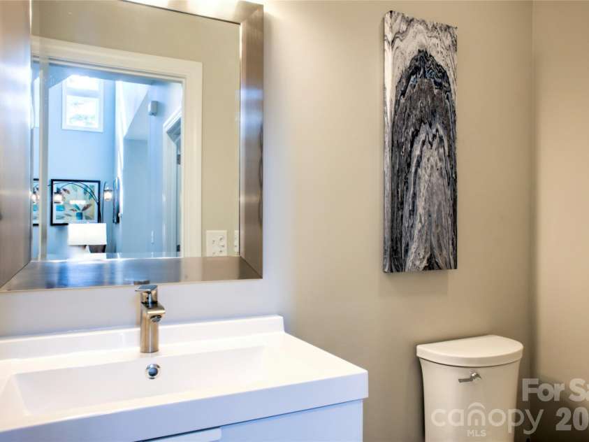 22 Water Pointe Way, Weaverville, NC 28787.  MLS# CAR4388539, YatesRealty ID 30505. Half bath on main
