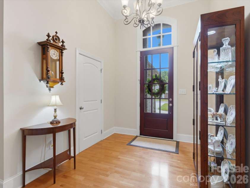 2106 Brookberry Lane, Gastonia, NC 28056.  MLS# CAR4389208, YatesRealty ID 30506. 