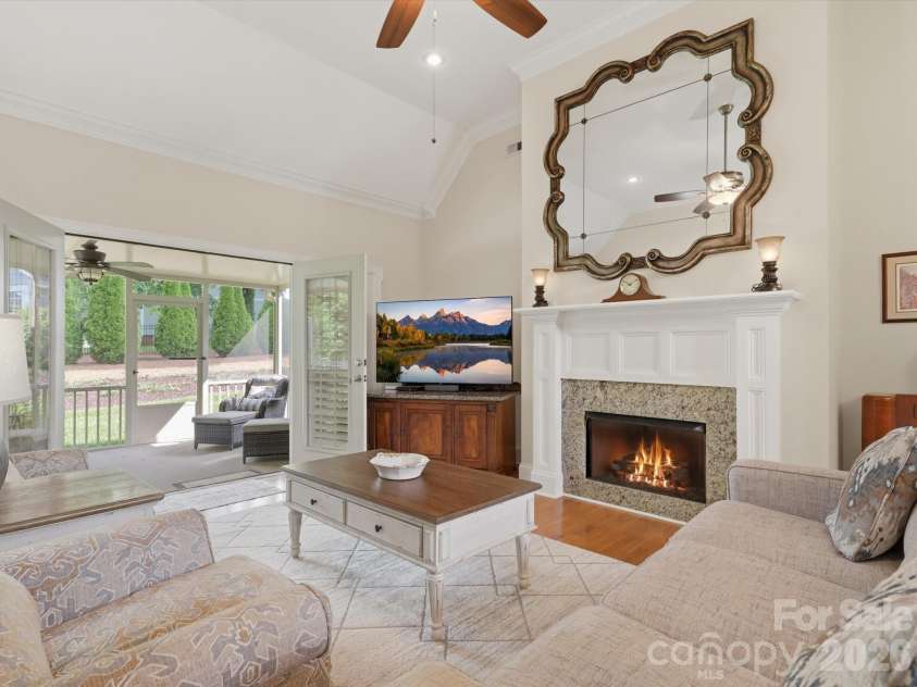 2106 Brookberry Lane, Gastonia, NC 28056.  MLS# CAR4389208, YatesRealty ID 30506. 