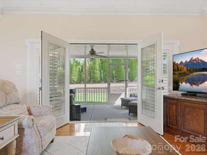 2106 Brookberry Lane, Gastonia, NC 28056.  MLS# CAR4389208, YatesRealty ID 30506. 