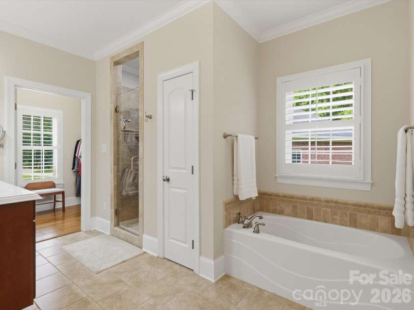 2106 Brookberry Lane, Gastonia, NC 28056.  MLS# CAR4389208, YatesRealty ID 30506. 