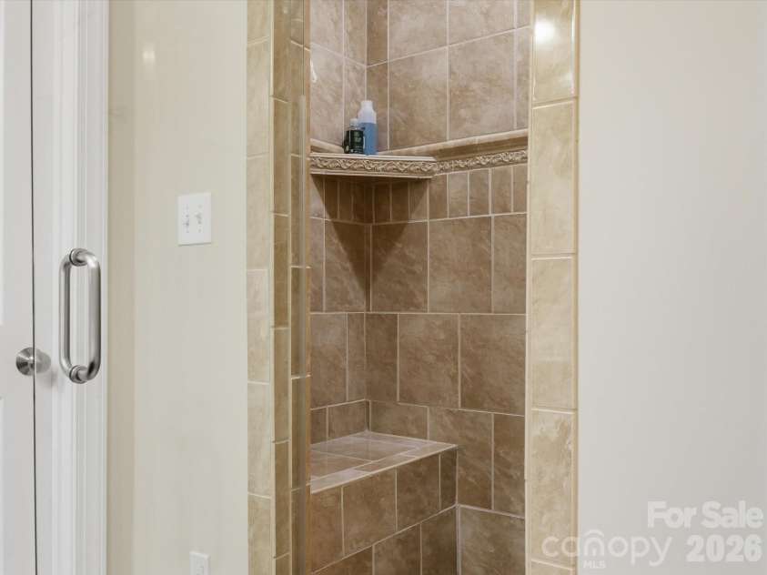 2106 Brookberry Lane, Gastonia, NC 28056.  MLS# CAR4389208, YatesRealty ID 30506. 