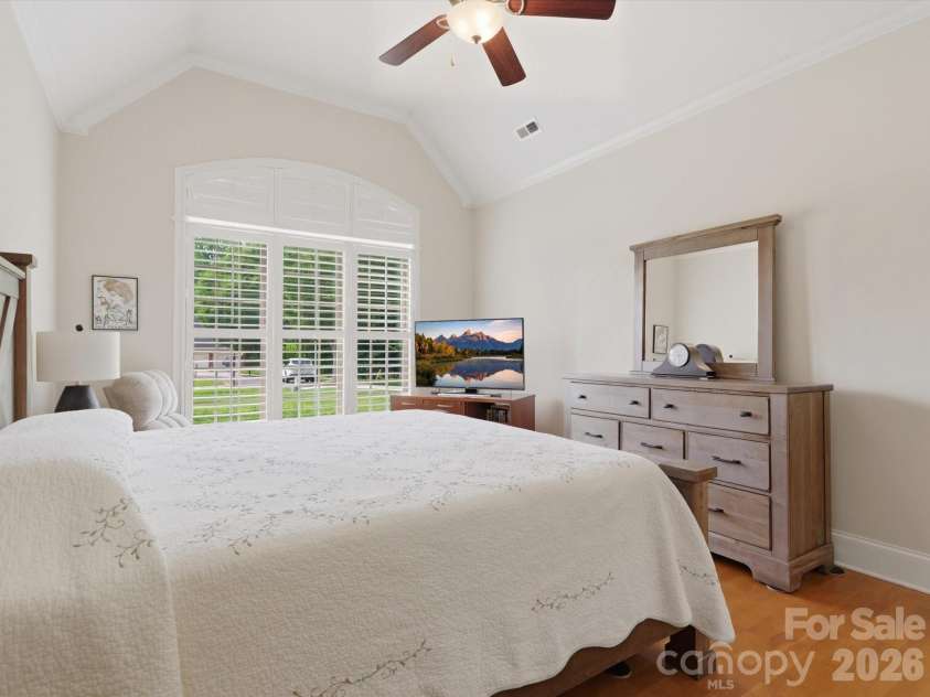 2106 Brookberry Lane, Gastonia, NC 28056.  MLS# CAR4389208, YatesRealty ID 30506. 