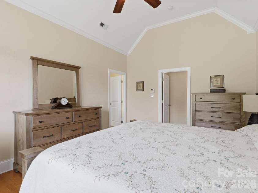 2106 Brookberry Lane, Gastonia, NC 28056.  MLS# CAR4389208, YatesRealty ID 30506. 
