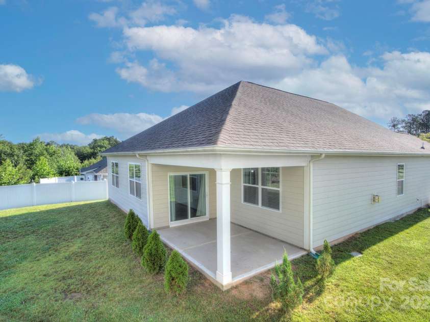 4333 Legacy Drive, Denver, NC 28037.  MLS# CAR4268766, YatesRealty ID 30506. Covered porch outside