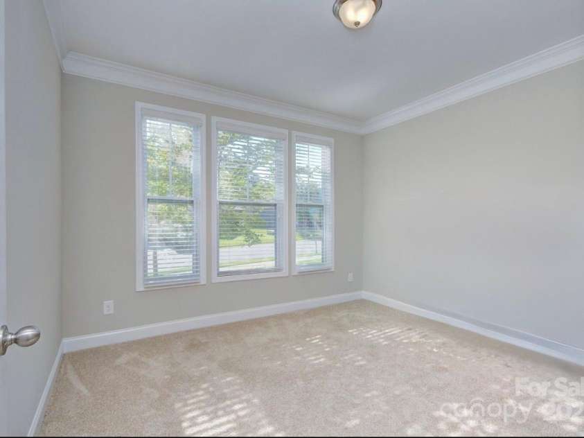 4333 Legacy Drive, Denver, NC 28037.  MLS# CAR4268766, YatesRealty ID 30506. Secondary bedroom 