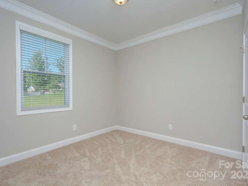 4333 Legacy Drive, Denver, NC 28037.  MLS# CAR4268766, YatesRealty ID 30506. Secondary bedroom