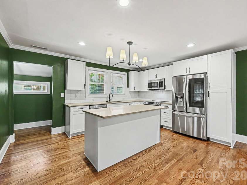 3001 Tuckaseegee Road, Charlotte, NC 28208.  MLS# CAR4367359, YatesRealty ID 30508. 