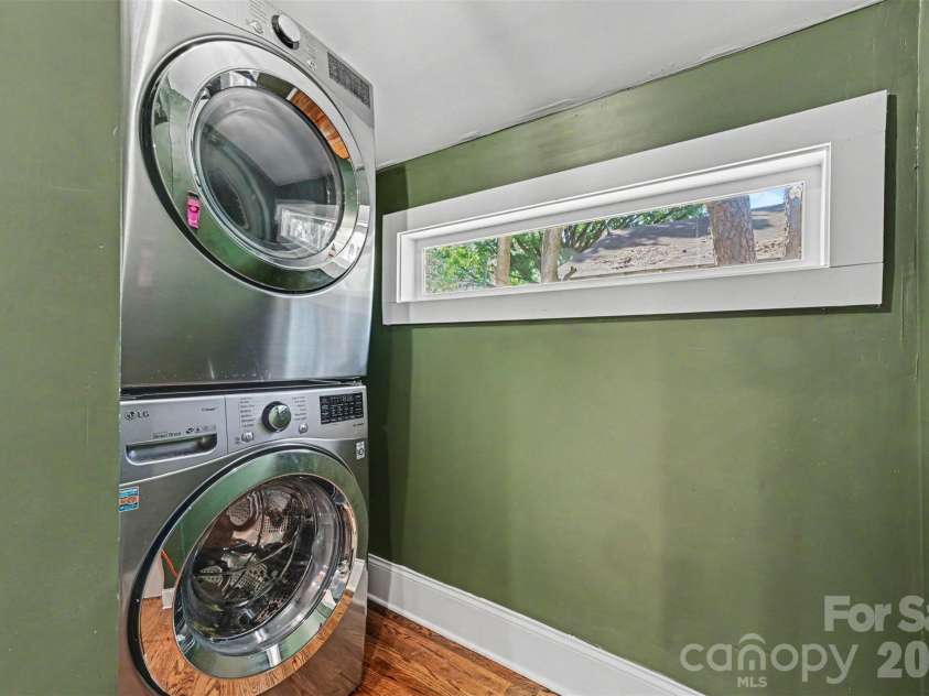 3001 Tuckaseegee Road, Charlotte, NC 28208.  MLS# CAR4367359, YatesRealty ID 30508. 