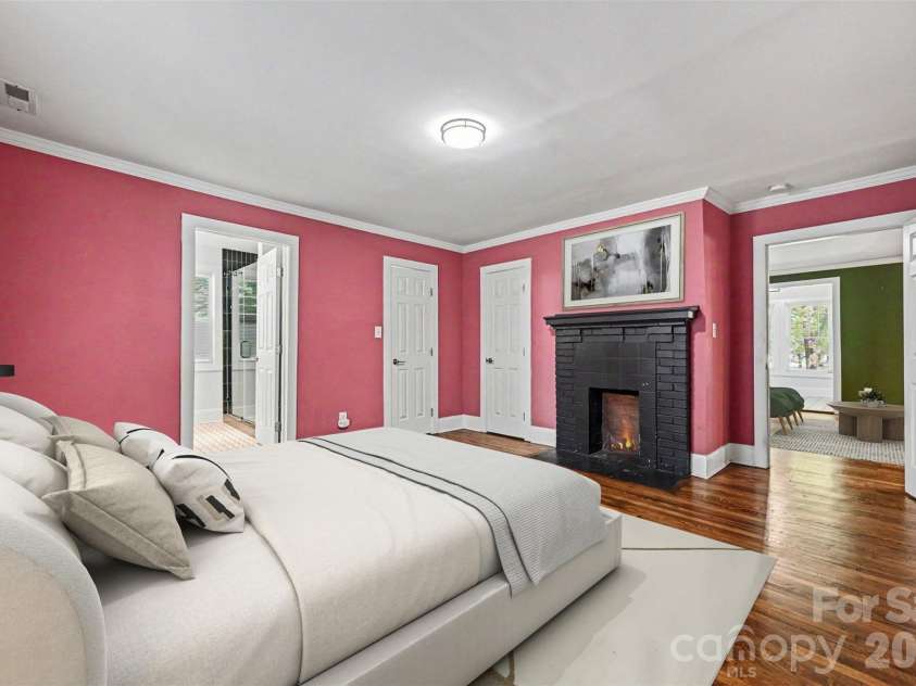 3001 Tuckaseegee Road, Charlotte, NC 28208.  MLS# CAR4367359, YatesRealty ID 30508. Virtual Staging.