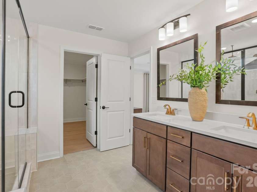 1572 Gossage Lane, Concord, NC 28027.  MLS# CAR4393473, YatesRealty ID 30509. For Representation Purposes Only