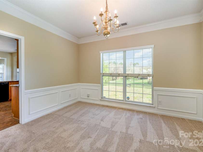 6720 Neuhoff Lane, Charlotte, NC 28269.  MLS# CAR4231880, YatesRealty ID 3051. 