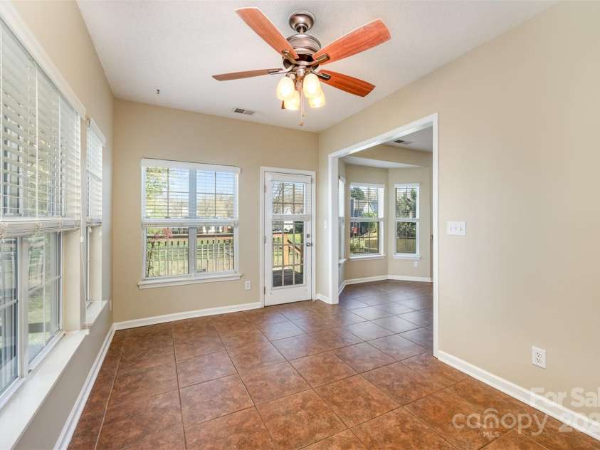 6720 Neuhoff Lane, Charlotte, NC 28269.  MLS# CAR4231880, YatesRealty ID 3051. 