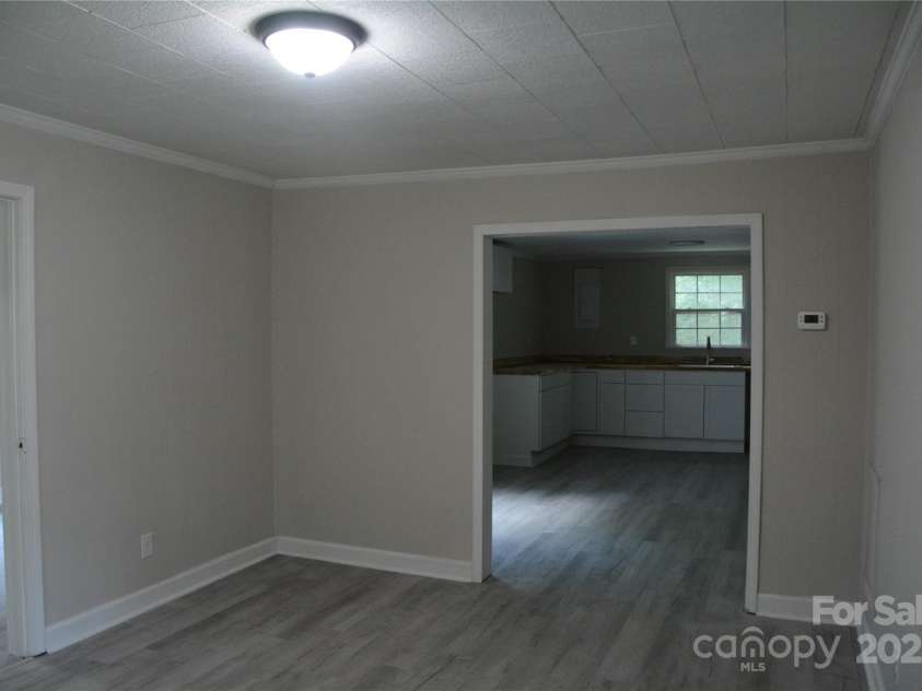 3327 York Street, Sharon, SC 29742.  MLS# CAR4286225, YatesRealty ID 30511. 