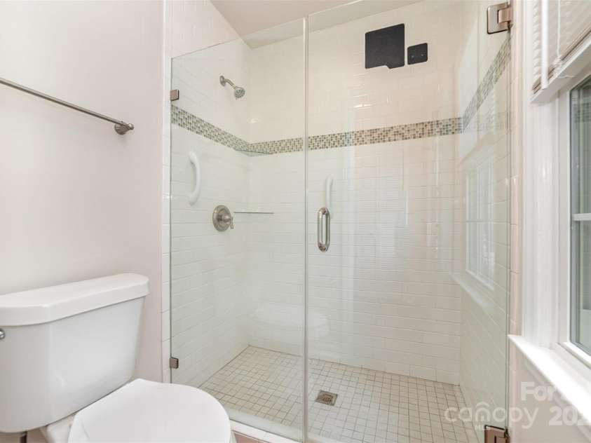 10606 Danesway Lane, Cornelius, NC 28031.  MLS# CAR4270112, YatesRealty ID 30512. 