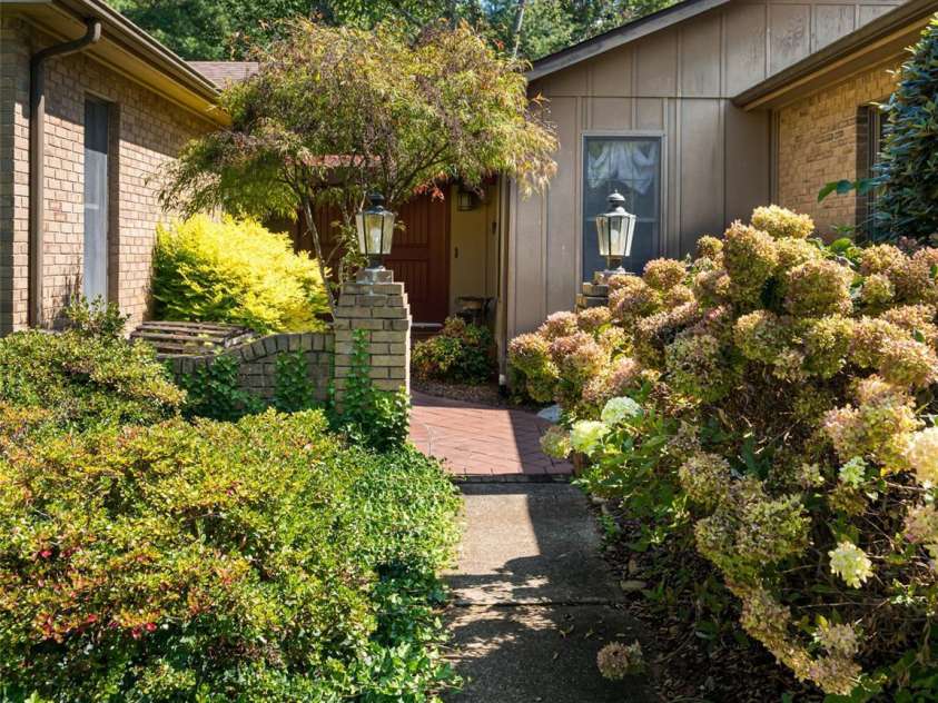 40 Applecross Road, Weaverville, NC 28787.  MLS# CAR4383217, YatesRealty ID 30515. 