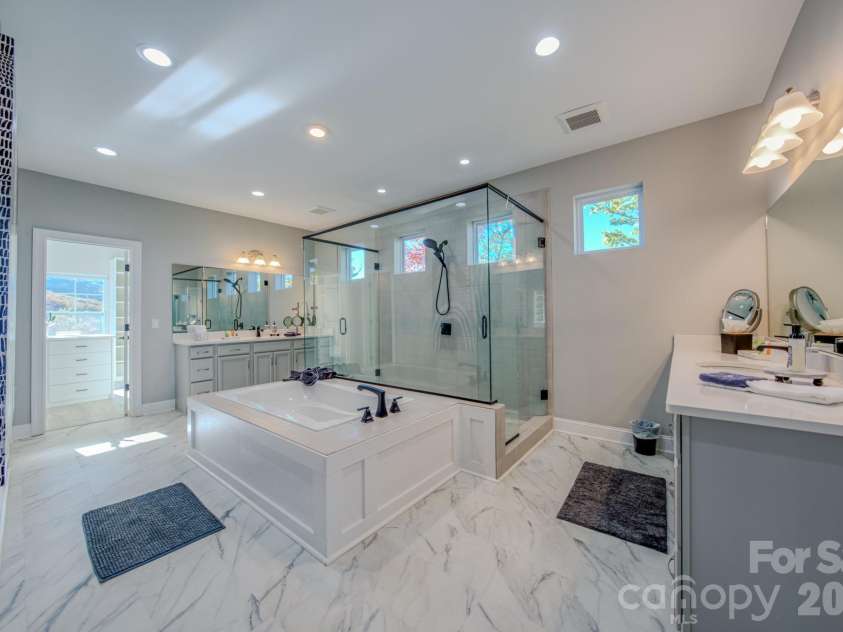 2488 Catawba Falls Parkway, Black Mountain, NC 28711.  MLS# CAR4388597, YatesRealty ID 30516. 