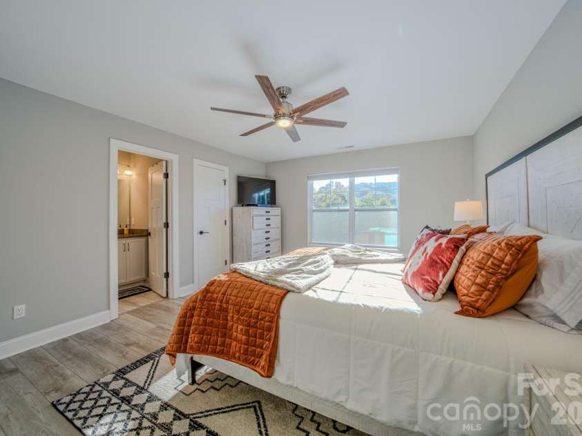 2488 Catawba Falls Parkway, Black Mountain, NC 28711.  MLS# CAR4388597, YatesRealty ID 30516. 