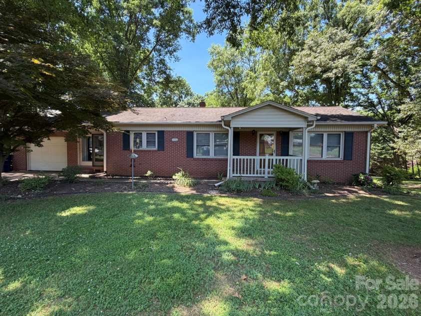110 1st Street Place, Conover, NC 28613.  MLS# CAR4390442, YatesRealty ID 30517. 