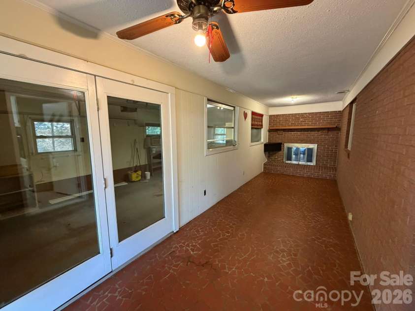 110 1st Street Place, Conover, NC 28613.  MLS# CAR4390442, YatesRealty ID 30517. 