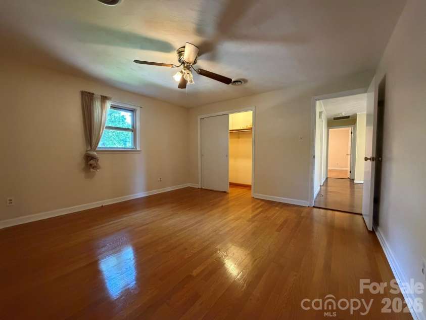 110 1st Street Place, Conover, NC 28613.  MLS# CAR4390442, YatesRealty ID 30517. 