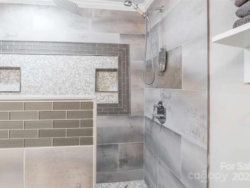 1631 Wendover Court, Rock Hill, SC 29732.  MLS# CAR4283774, YatesRealty ID 30517. 