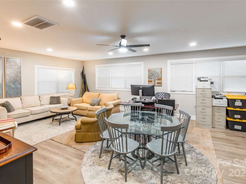 1631 Wendover Court, Rock Hill, SC 29732.  MLS# CAR4283774, YatesRealty ID 30517. 