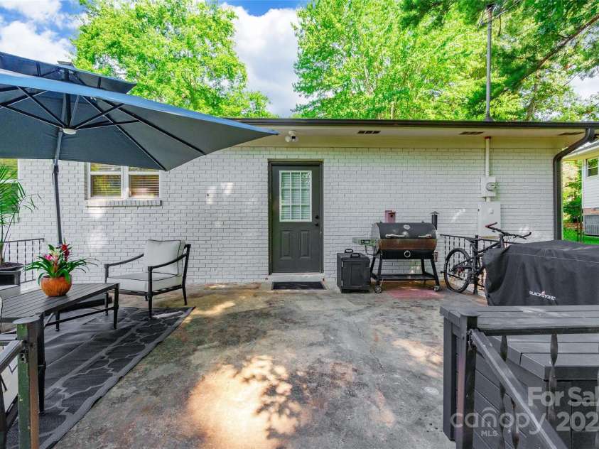 1631 Wendover Court, Rock Hill, SC 29732.  MLS# CAR4283774, YatesRealty ID 30517. 