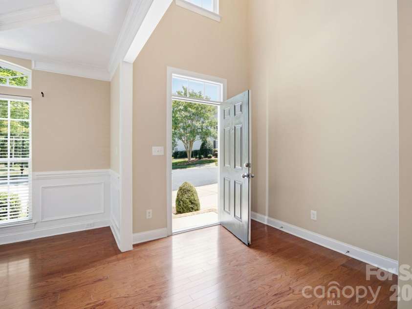 10149 Linksland Drive, Huntersville, NC 28078.  MLS# CAR4386640, YatesRealty ID 30519. 