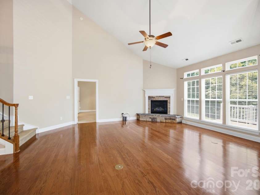 10149 Linksland Drive, Huntersville, NC 28078.  MLS# CAR4386640, YatesRealty ID 30519. 