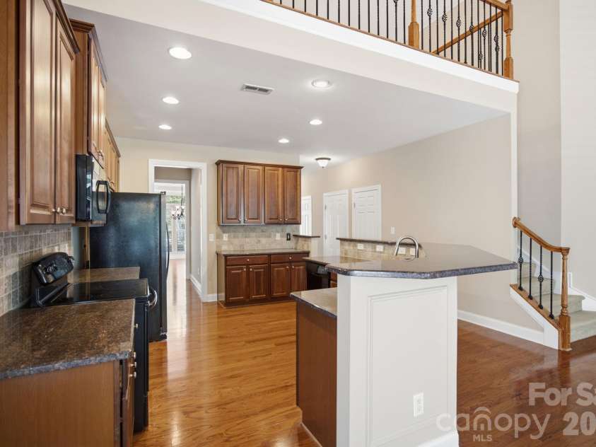 10149 Linksland Drive, Huntersville, NC 28078.  MLS# CAR4386640, YatesRealty ID 30519. 