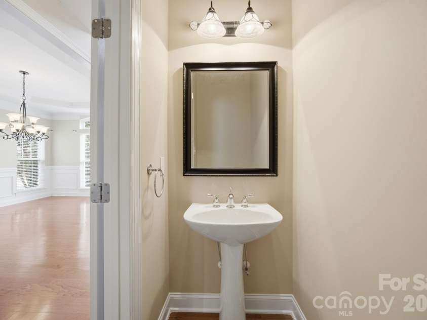 10149 Linksland Drive, Huntersville, NC 28078.  MLS# CAR4386640, YatesRealty ID 30519. 