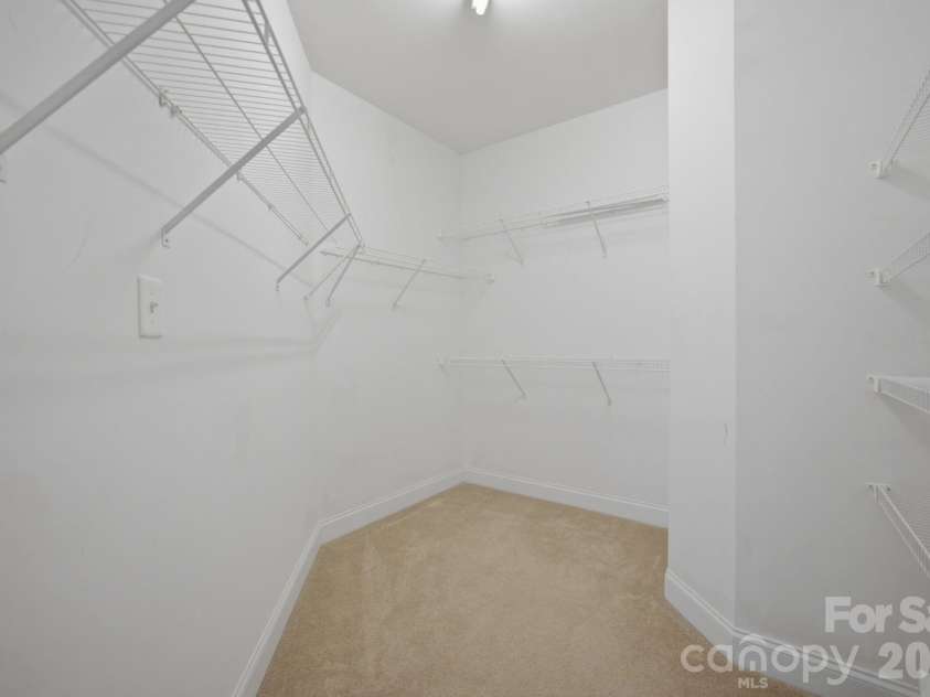 10149 Linksland Drive, Huntersville, NC 28078.  MLS# CAR4386640, YatesRealty ID 30519. 