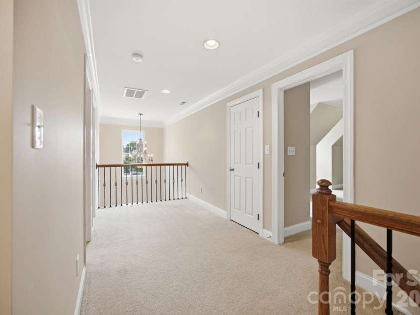 10149 Linksland Drive, Huntersville, NC 28078.  MLS# CAR4386640, YatesRealty ID 30519. 