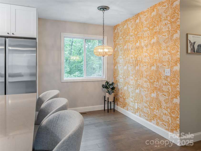 239 Bonnies Meadow Place, Asheville, NC 28806.  MLS# CAR4279570, YatesRealty ID 30519. 