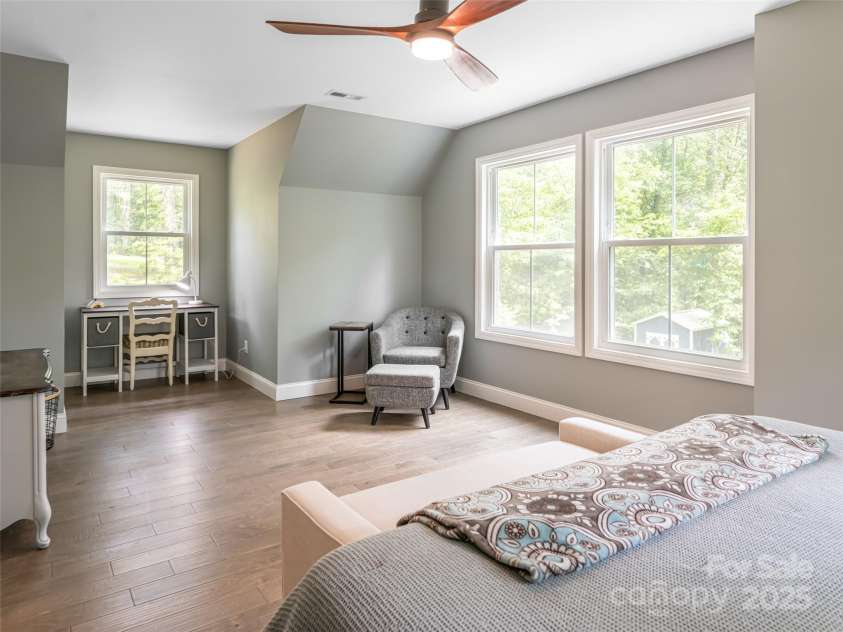 239 Bonnies Meadow Place, Asheville, NC 28806.  MLS# CAR4279570, YatesRealty ID 30519. 