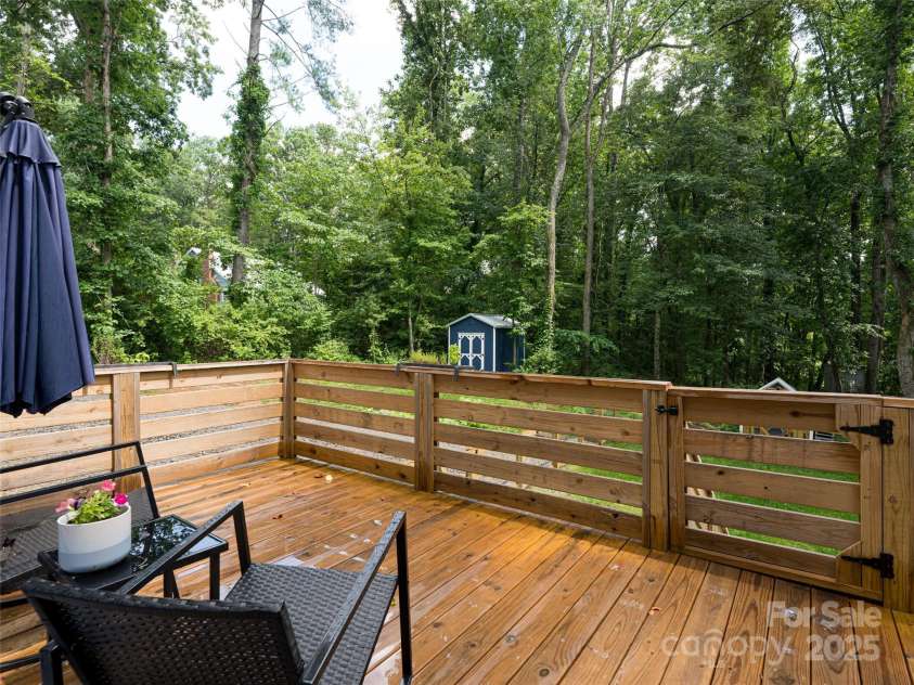 239 Bonnies Meadow Place, Asheville, NC 28806.  MLS# CAR4279570, YatesRealty ID 30519. 