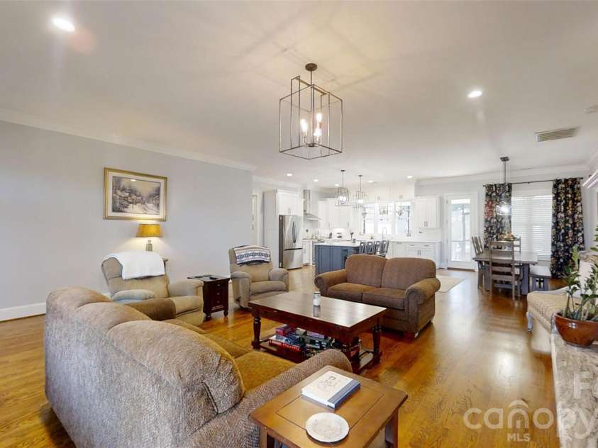 1550 Laudun Drive, Lincolnton, NC 28092.  MLS# CAR4389755, YatesRealty ID 30520. 