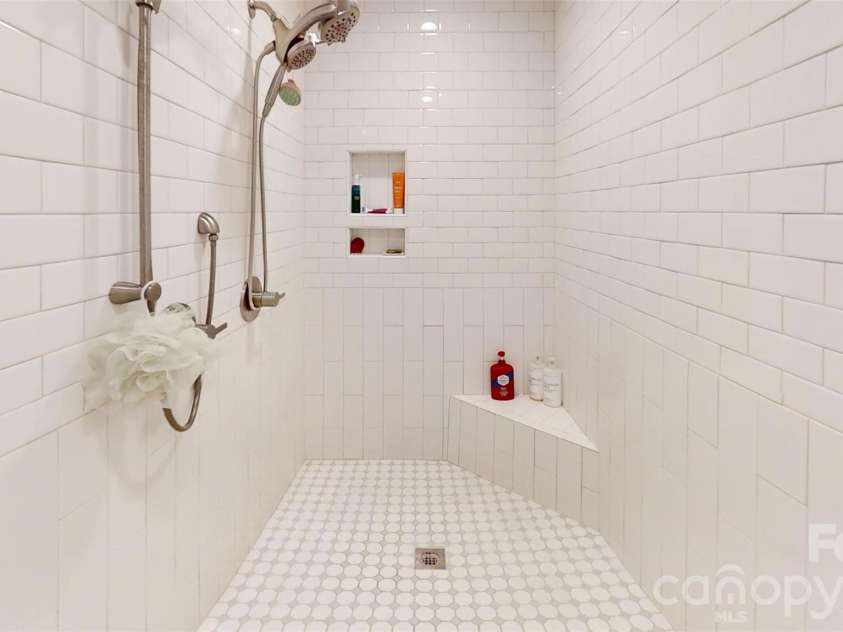 1550 Laudun Drive, Lincolnton, NC 28092.  MLS# CAR4389755, YatesRealty ID 30520. 