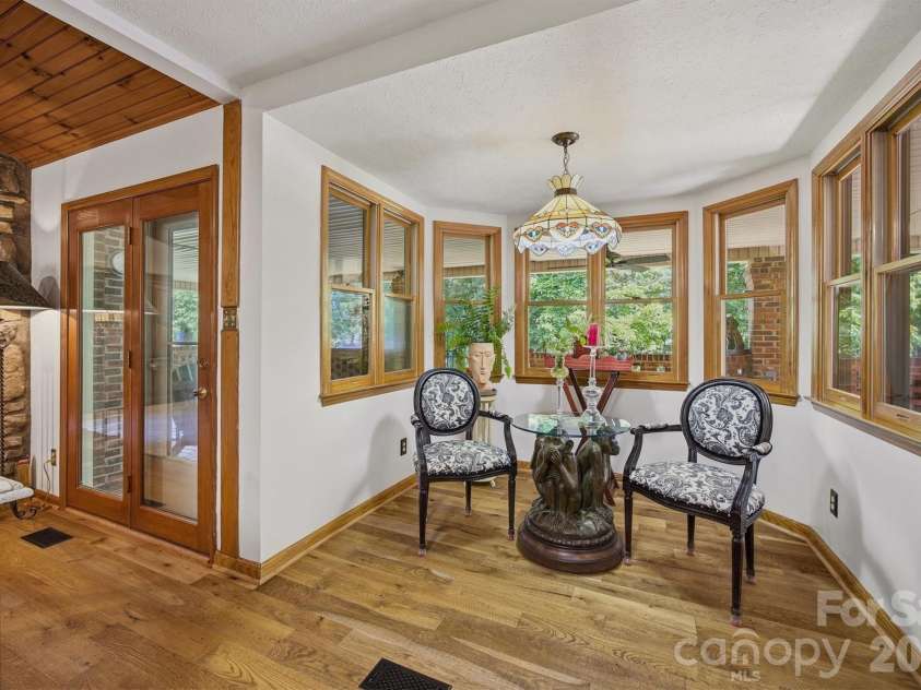 232 Westwood Drive, Morganton, NC 28655.  MLS# CAR4388740, YatesRealty ID 30521. 
