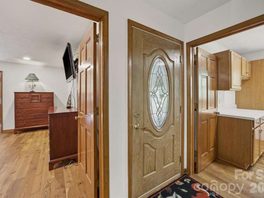 232 Westwood Drive, Morganton, NC 28655.  MLS# CAR4388740, YatesRealty ID 30521. 