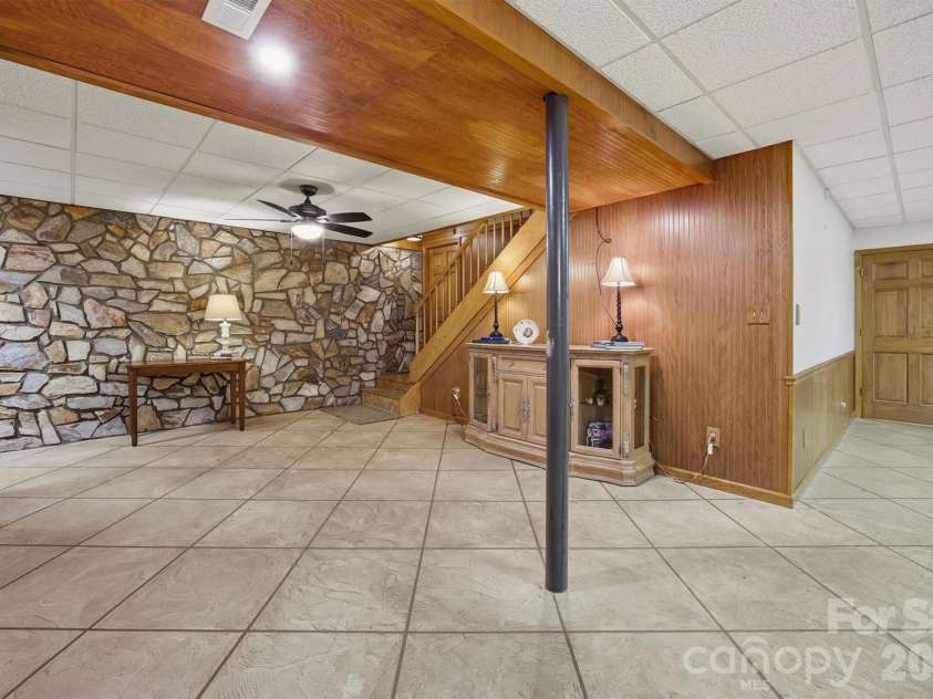 232 Westwood Drive, Morganton, NC 28655.  MLS# CAR4388740, YatesRealty ID 30521. 