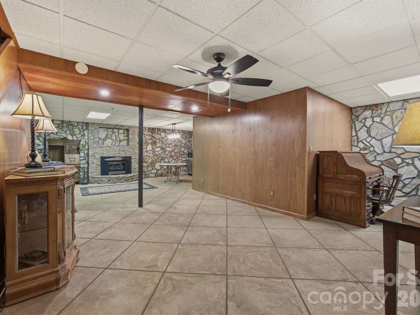 232 Westwood Drive, Morganton, NC 28655.  MLS# CAR4388740, YatesRealty ID 30521. 
