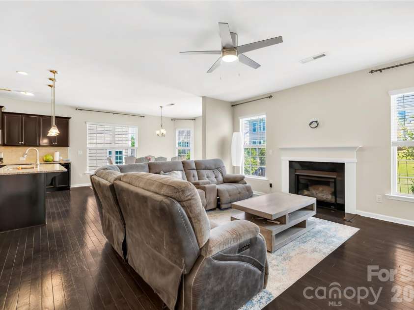 10677 Sky Chase Avenue, Concord, NC 28027.  MLS# CAR4378116, YatesRealty ID 30524. 